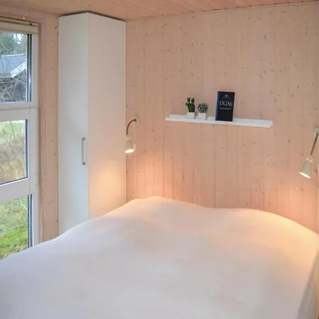 Three-bedroom Holiday In Albak בית נופש